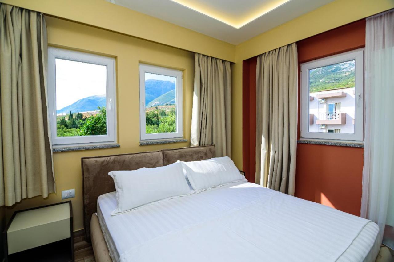 Hotel Orange Dhërmi 외부 사진