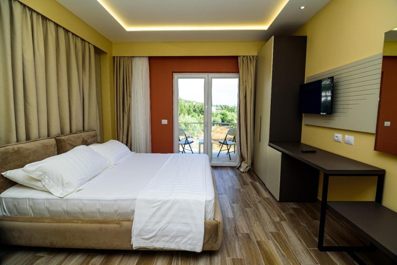 Hotel Orange Dhërmi 외부 사진
