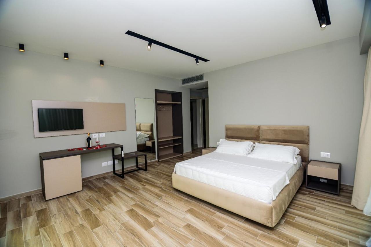 Hotel Orange Dhërmi 외부 사진
